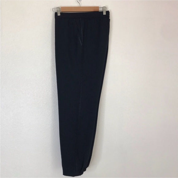Banana Republic L Navy blue tuxedo jogger pant - Picture 7 of 12
